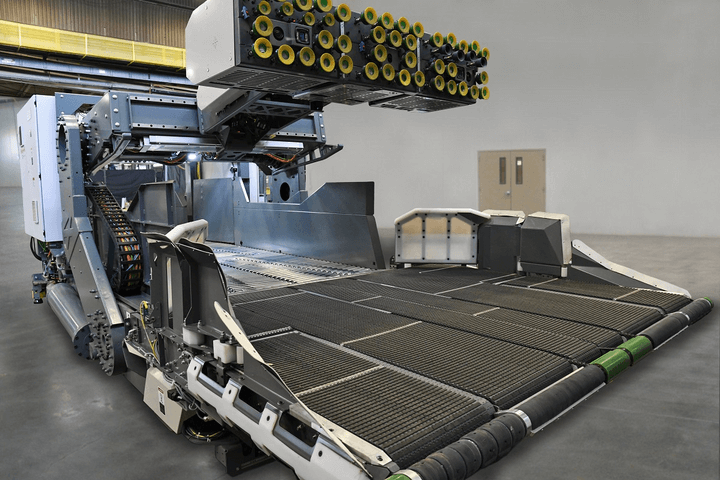 Honeywell Debuts Robotic Unloader for Trucks and Trailers